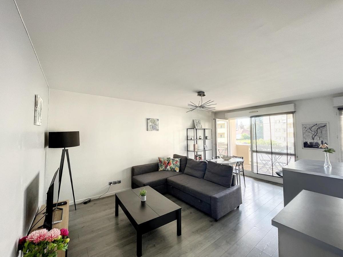 City & Cosy, Lyon Charcot- Wifi - Lave Linge - Balcon - Parking Exterior photo