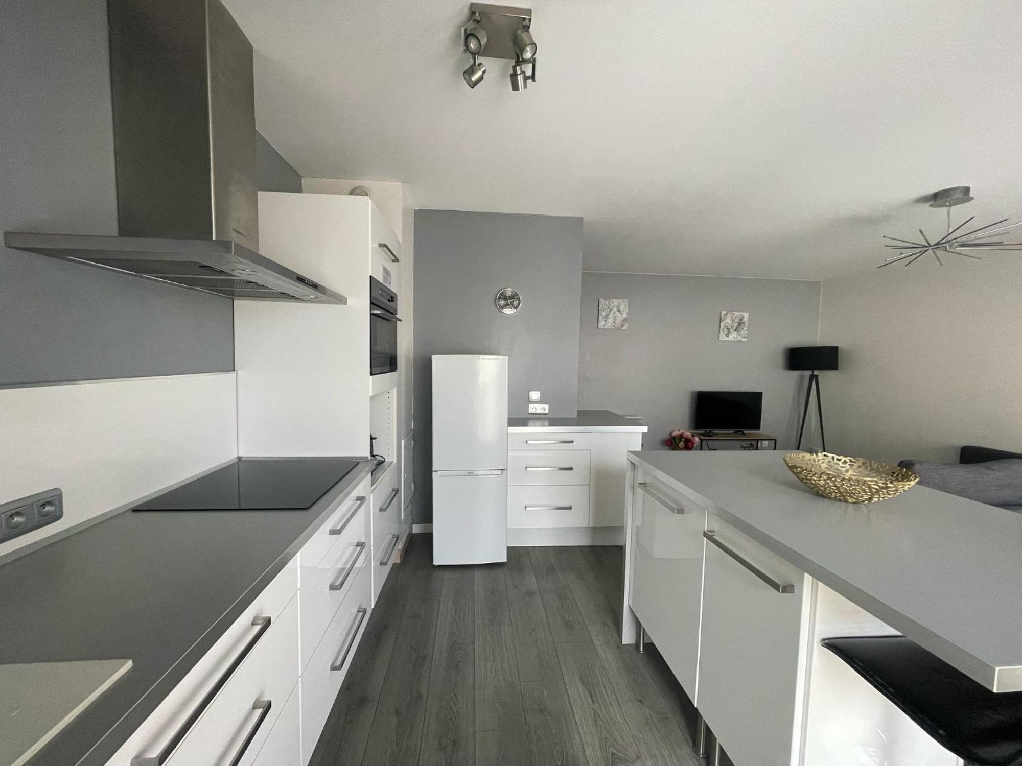City & Cosy, Lyon Charcot- Wifi - Lave Linge - Balcon - Parking Exterior photo